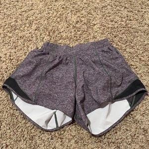 Lululemon size 2 tall